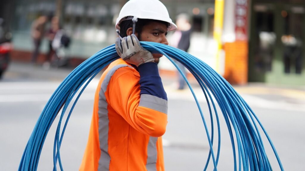 Reroute around Broken Cable